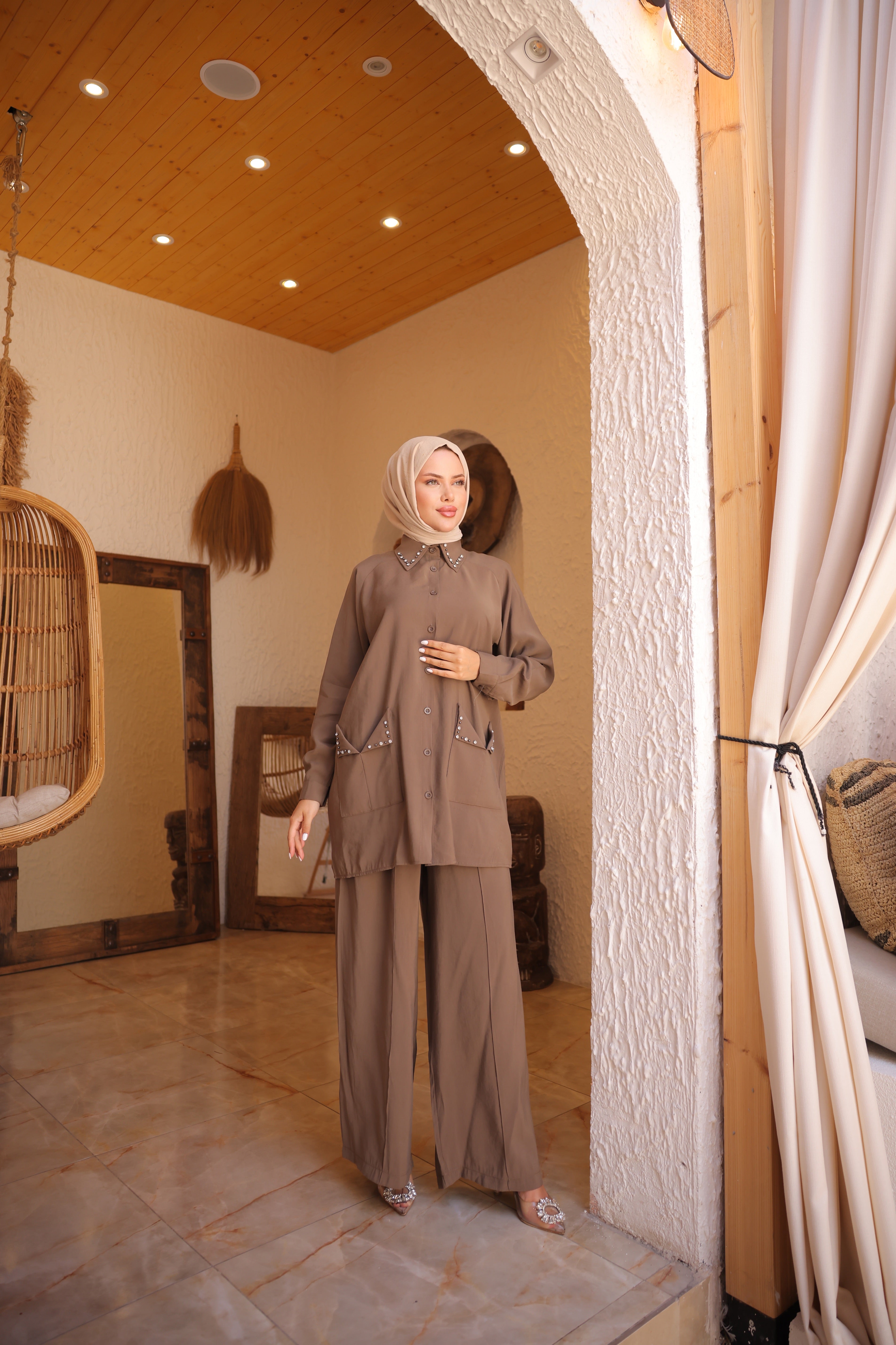 Stone Detailed Modal Cupra Hijab Two Piece Suit – Oversize Trousers & Pocketed Tunic