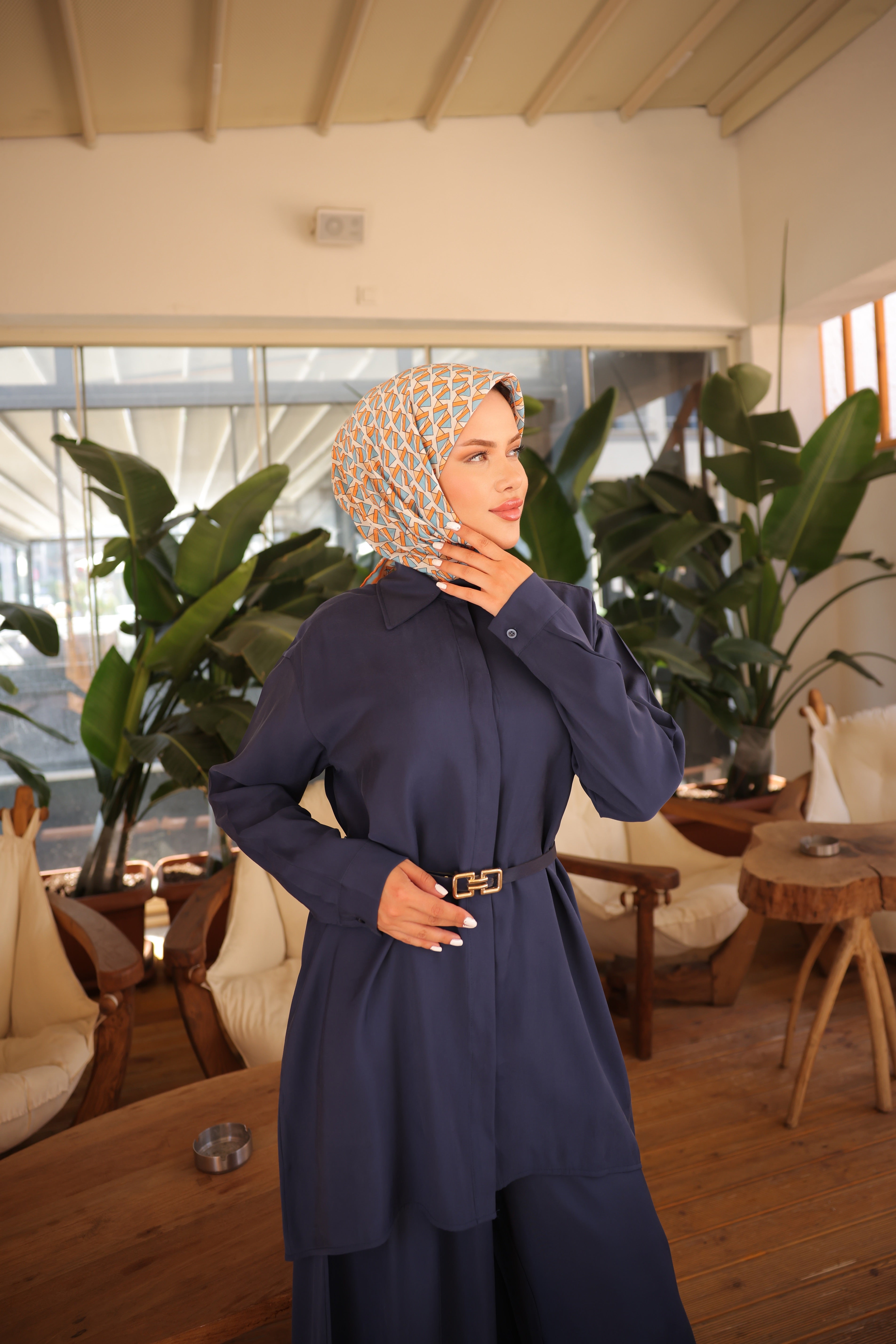 Cupra Tencel Set – Mütevazı Büyük Beden Tunik ve Geniş Paça Pantolon