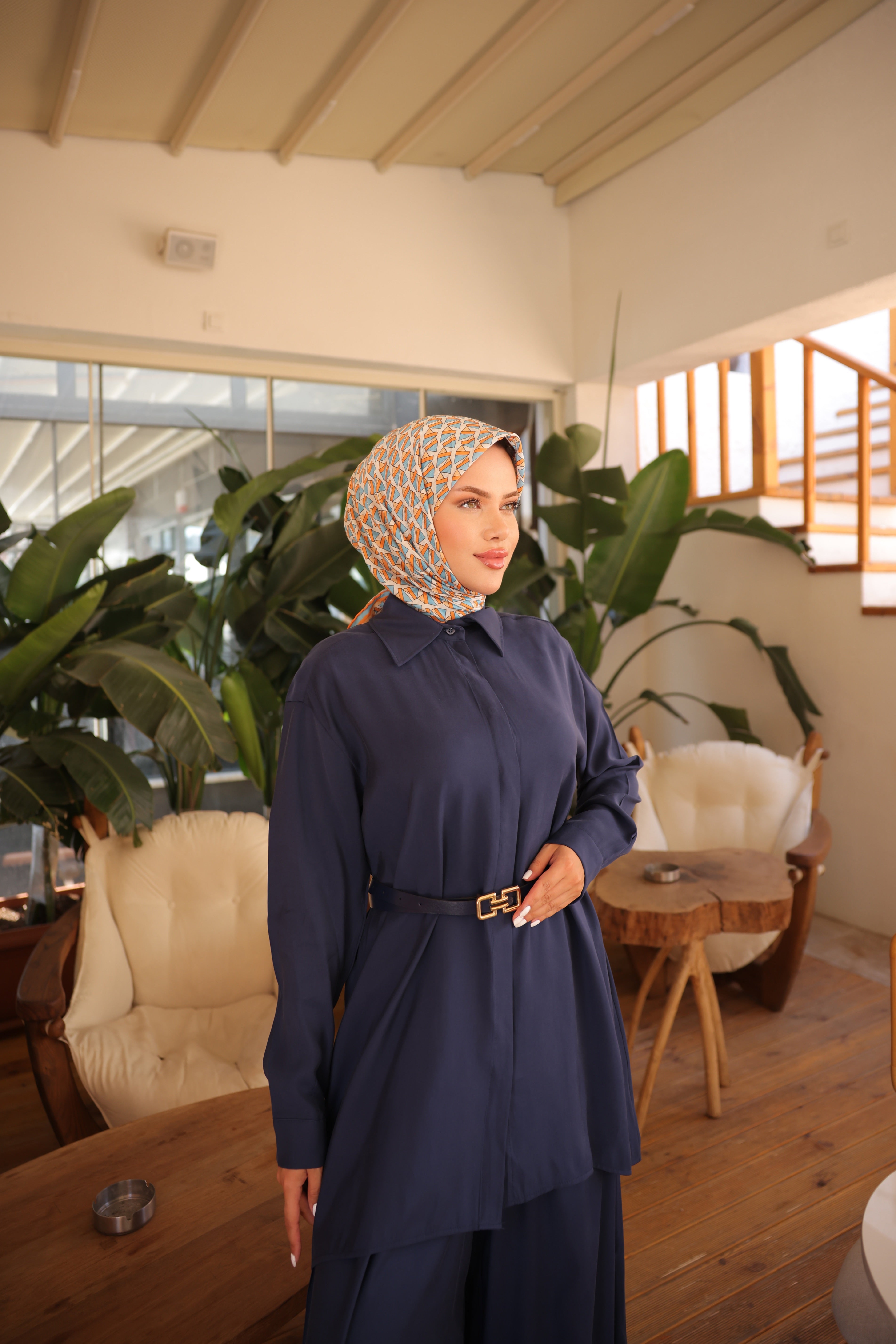 Cupra Tencel Set – Mütevazı Büyük Beden Tunik ve Geniş Paça Pantolon