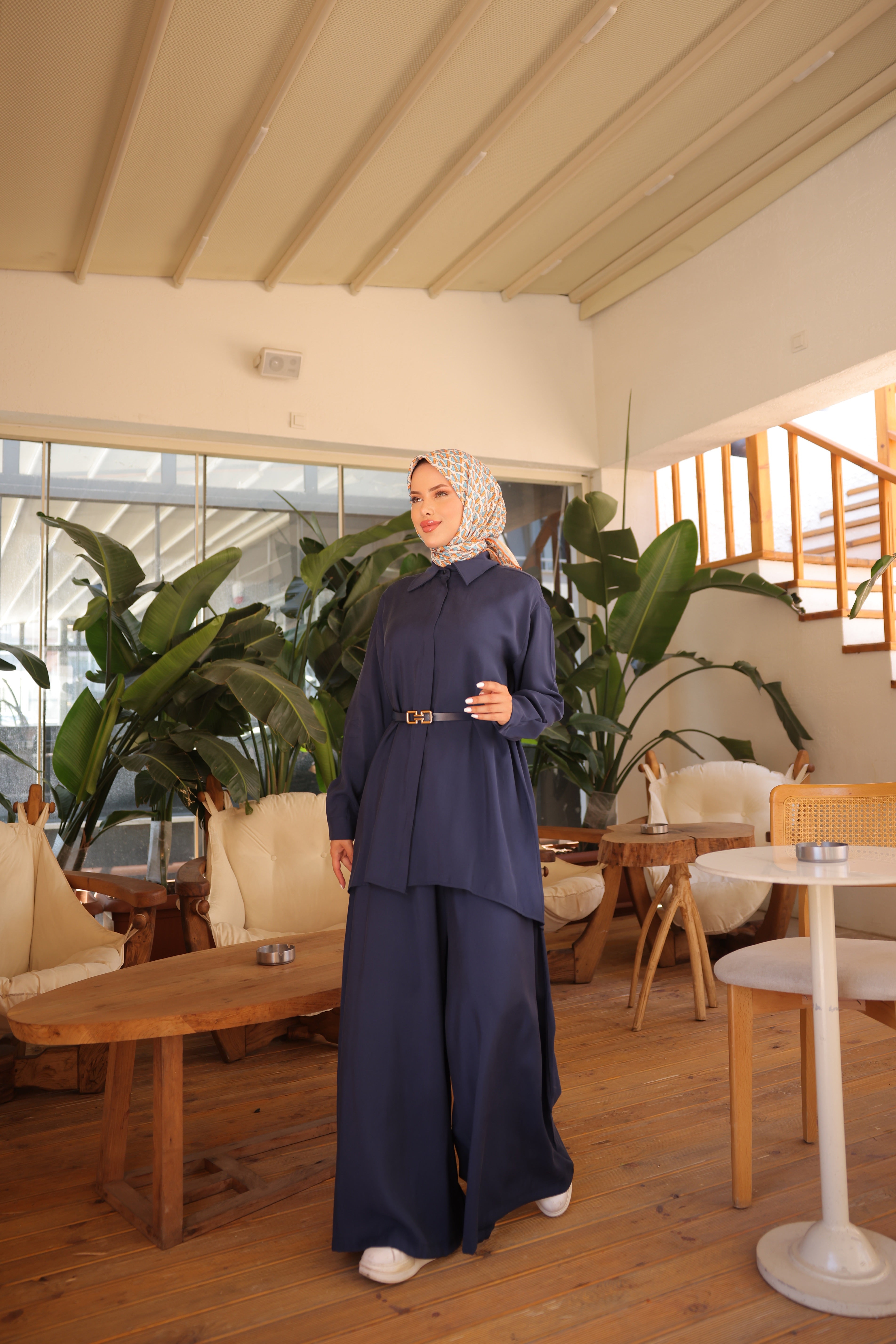 Cupra Tencel Set – Mütevazı Büyük Beden Tunik ve Geniş Paça Pantolon