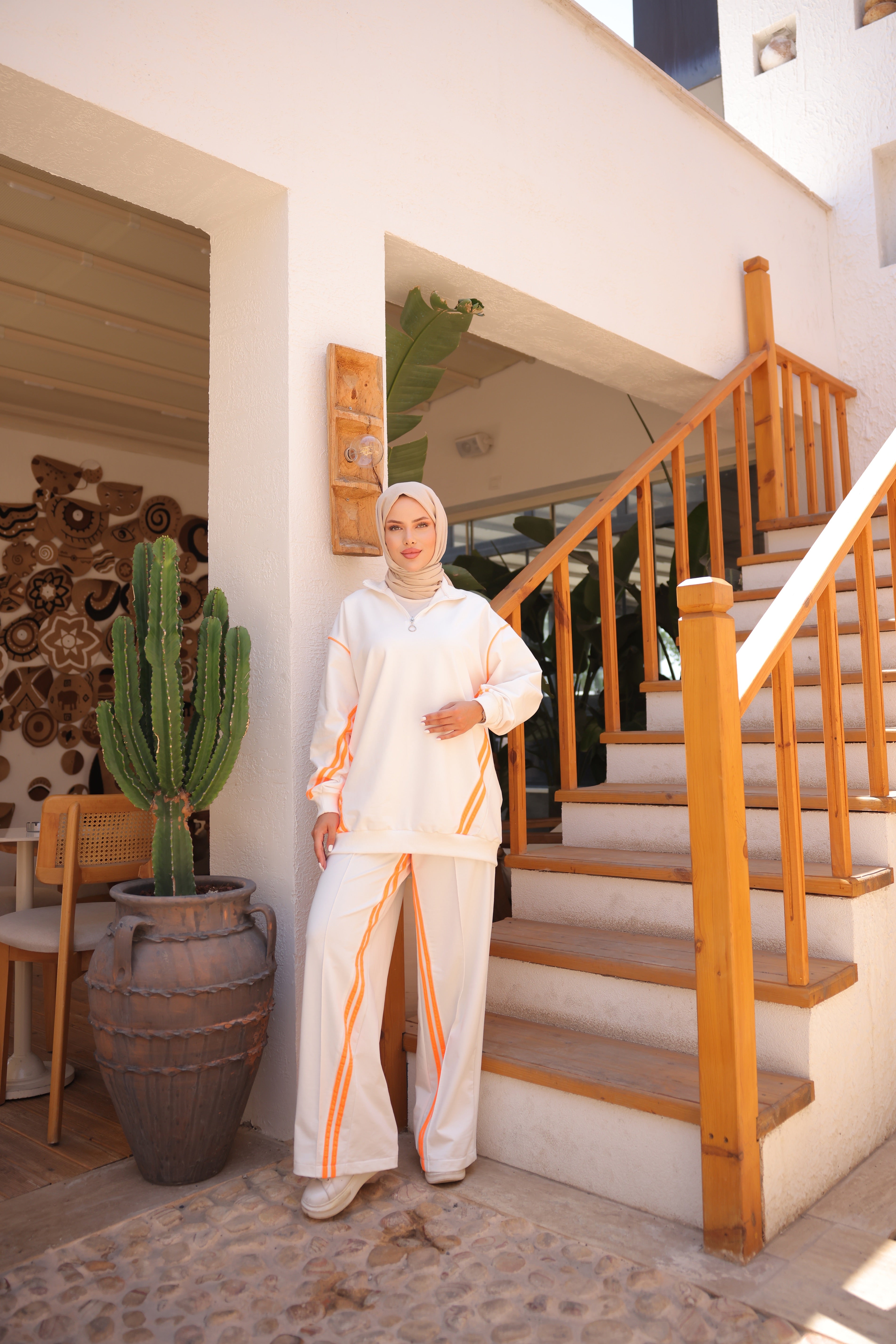 Modest Two-Piece Tunic Set with Zip Neck – Stretch Cotton Fabric