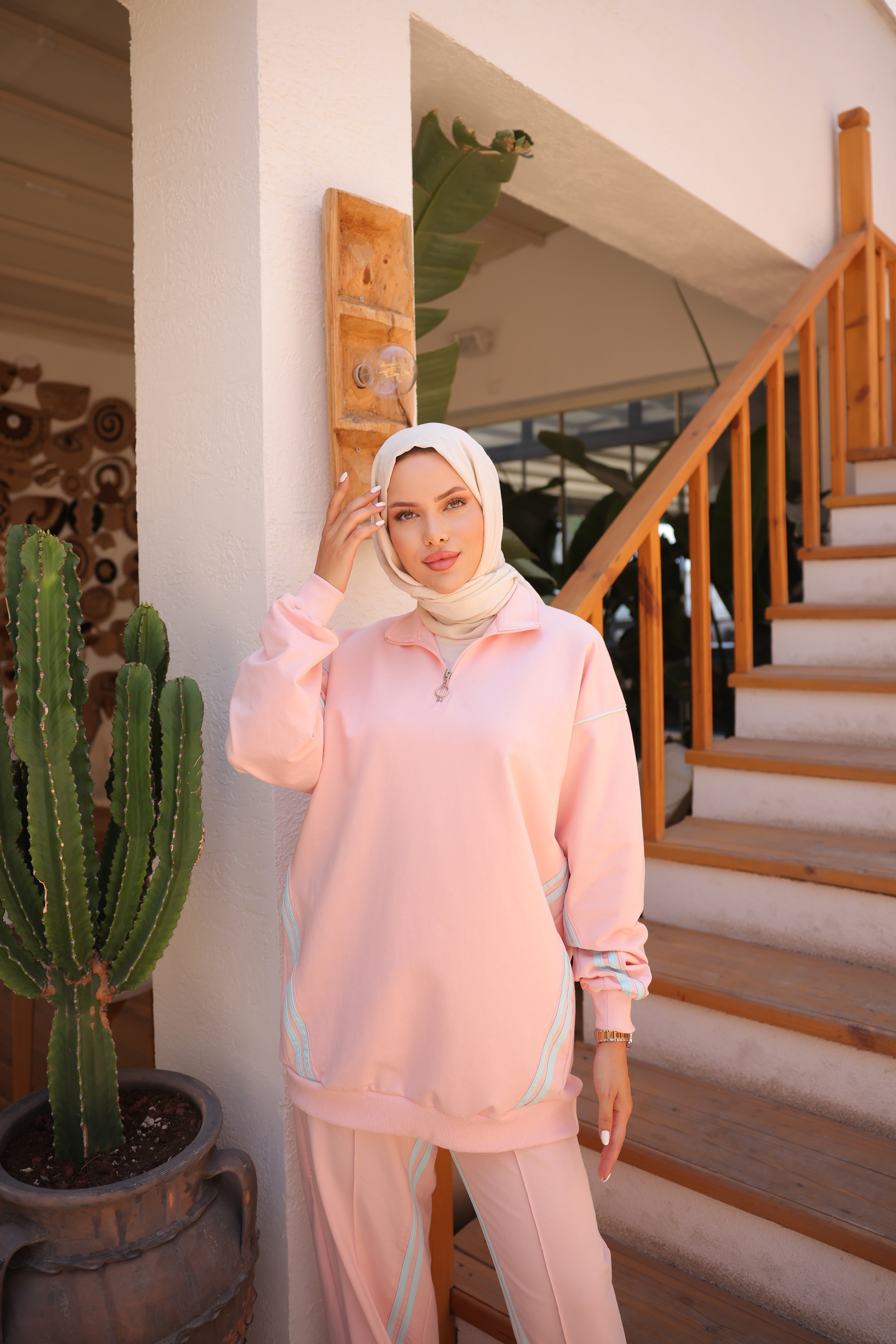 Modest Two-Piece Tunic Set with Zip Neck – Stretch Cotton Fabric