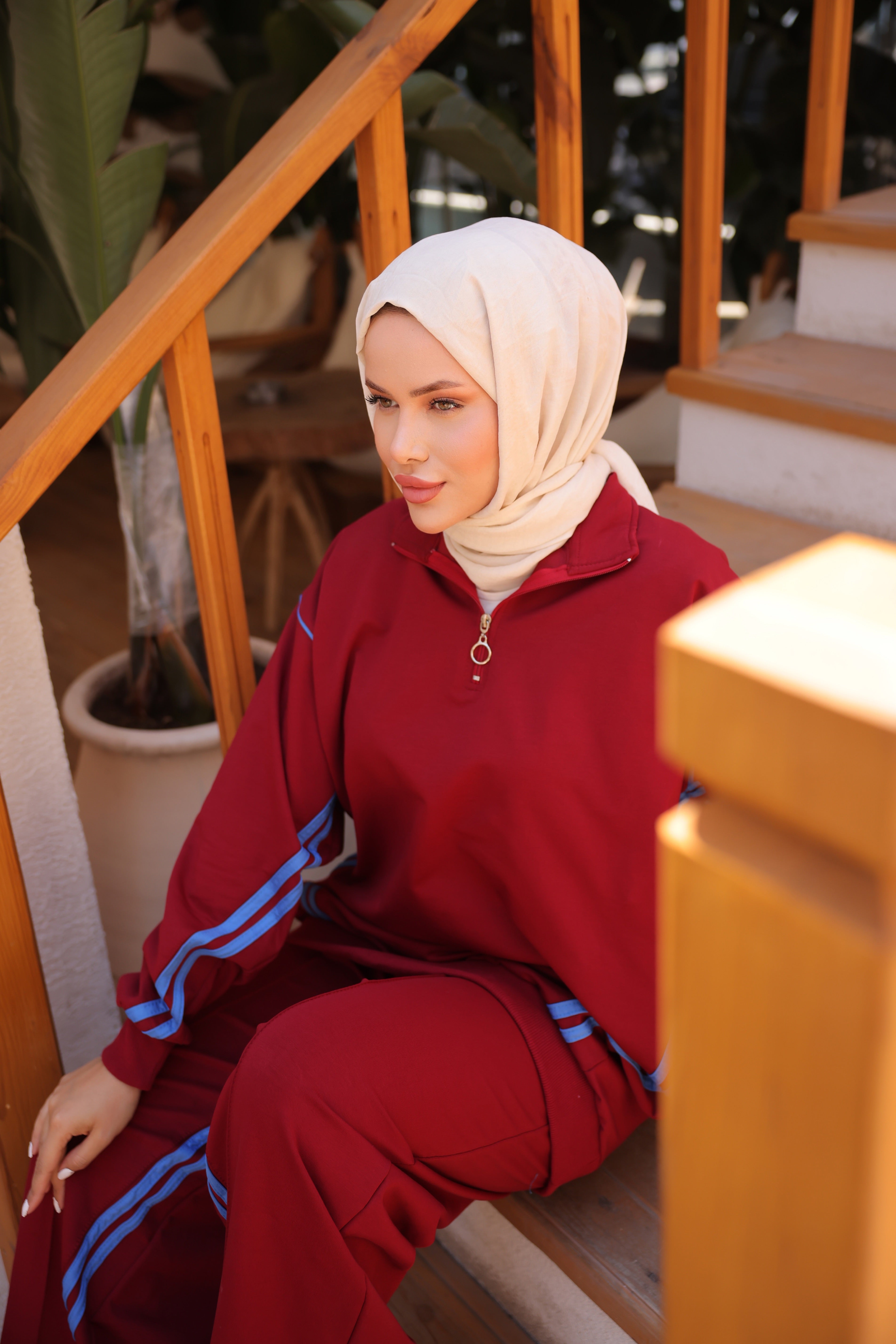 Modest Two-Piece Tunic Set with Zip Neck – Stretch Cotton Fabric