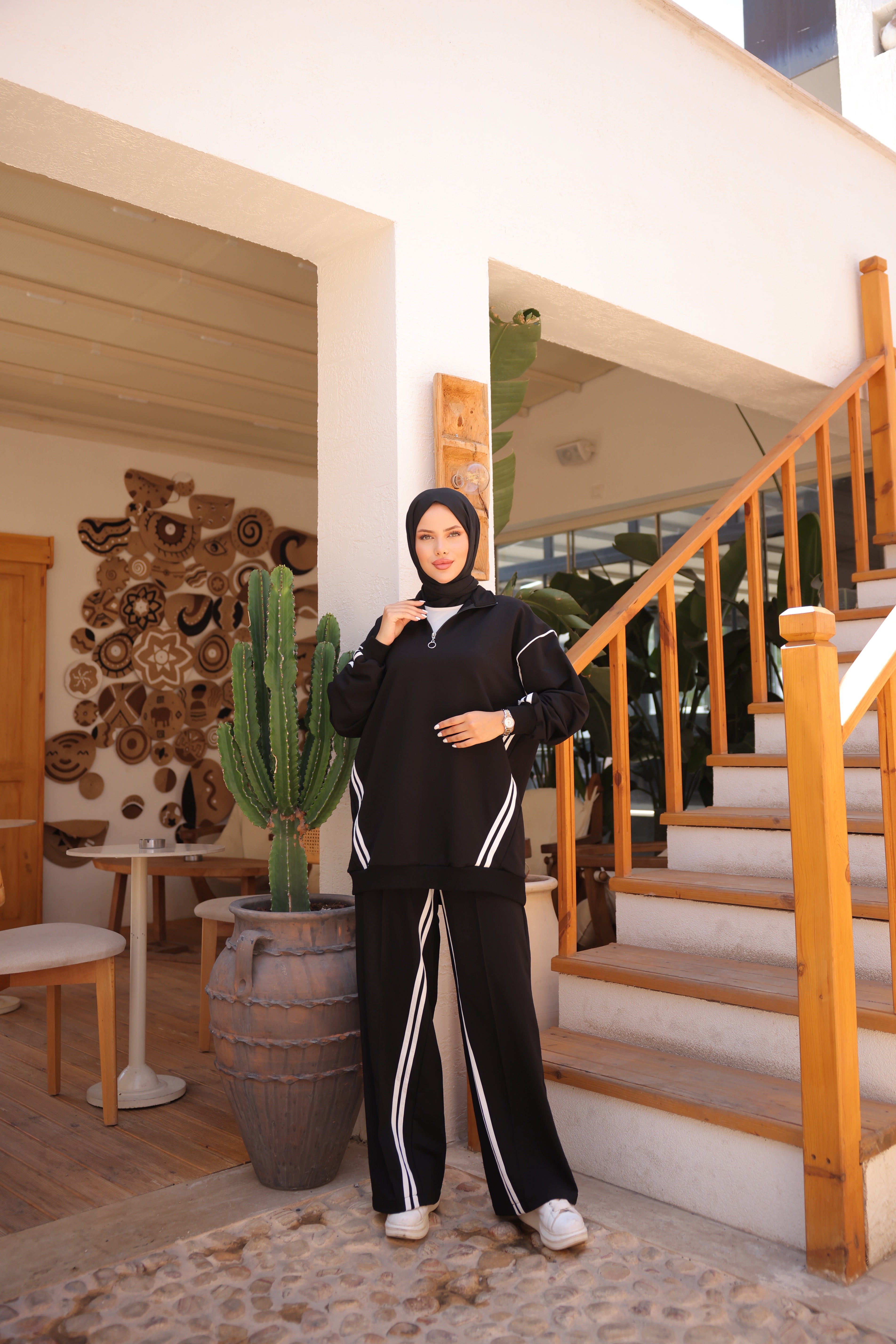 Modest Two-Piece Tunic Set with Zip Neck – Stretch Cotton Fabric