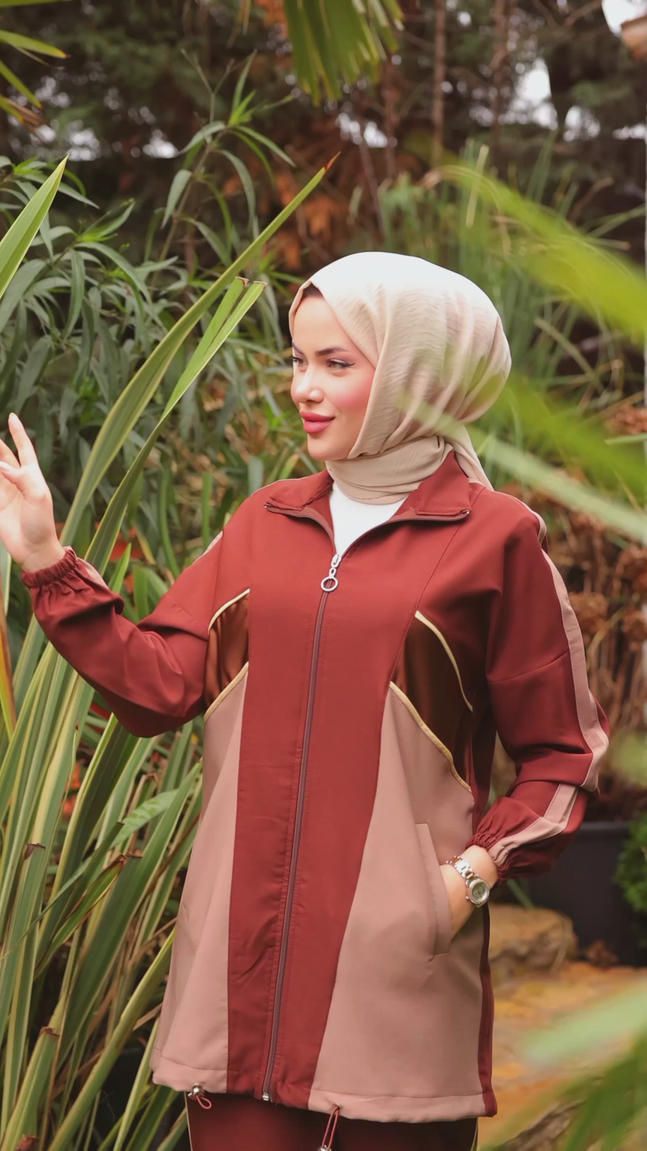 Elegant Modest Oversized Tracksuit – Sporty & Chic Two-Piece Set