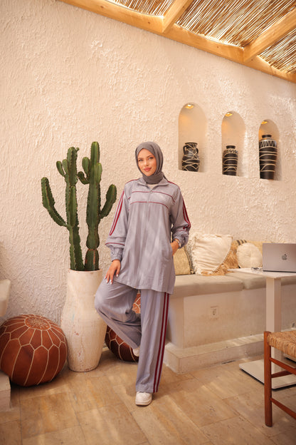 Two-Piece Modest Zip-Up Tunic Set in Crinkle Steel Fabric – Beige Hijab Outfit